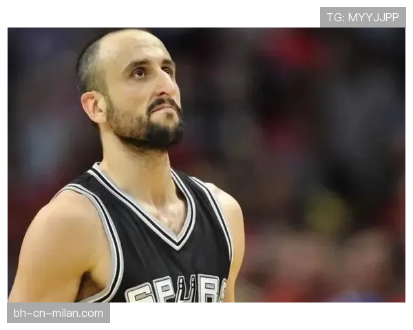 吉诺比利无球跑动制造错位，改变马刺进攻节奏